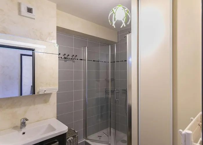 Bel 4 Pers, Terrasse, Parking Prive, Proche Et Thermes - Fr-1-403-98